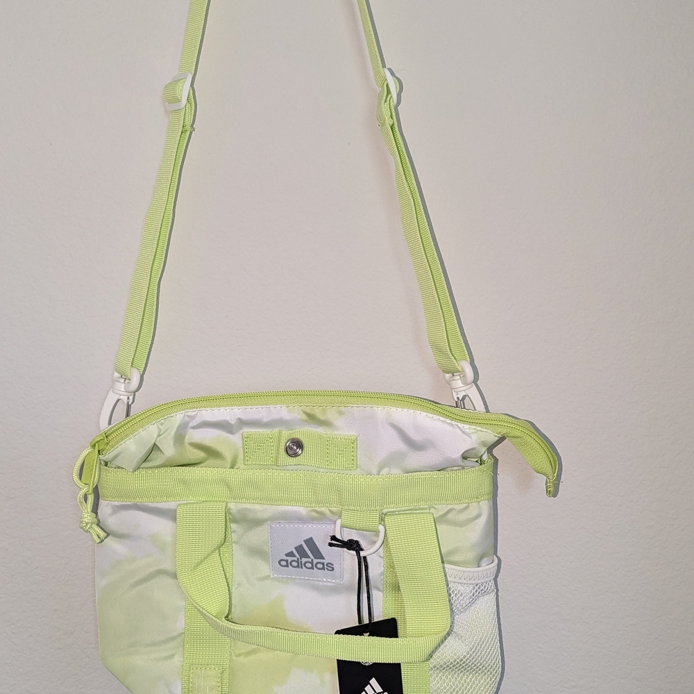Adidas Green Crossbody Bag Sporty Style NWT - Picture 5 of 5